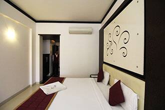 Sunny's Retreat, Lonavala 4